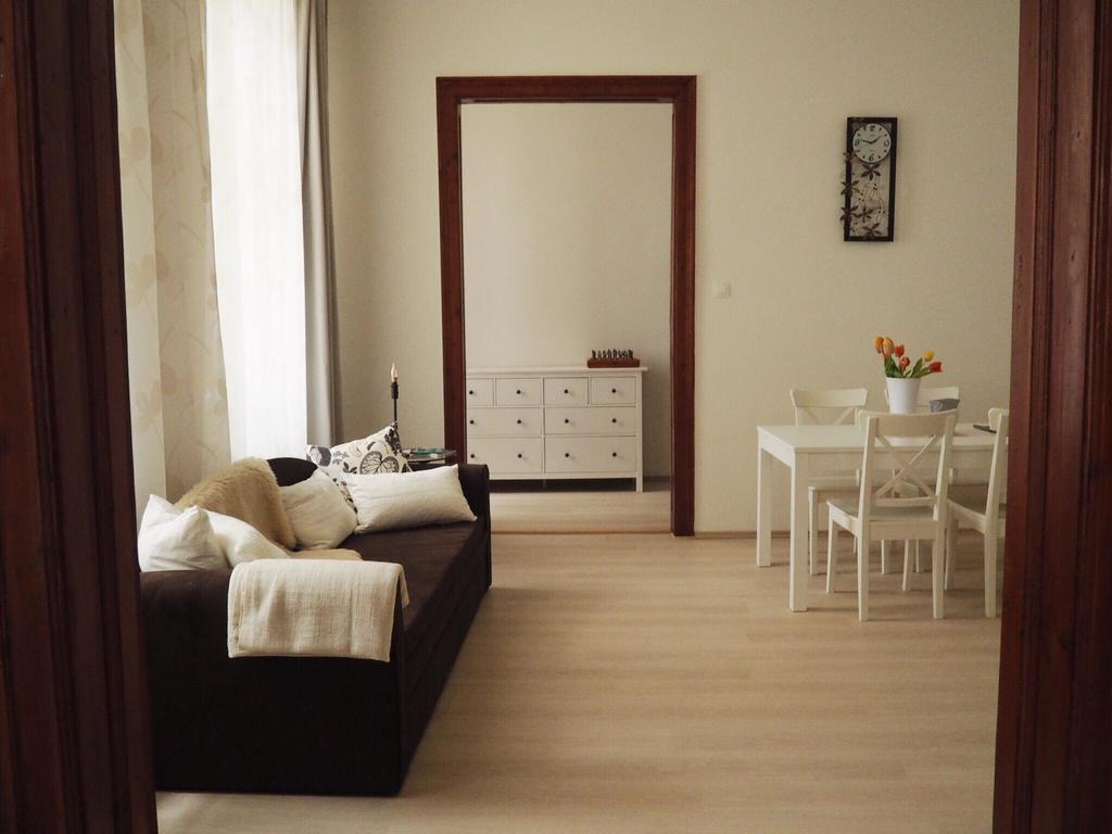 Apartment In Historical Part - Old Town Top Address Bratislava Exterior photo